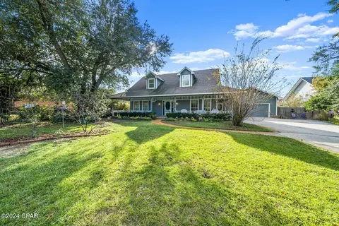 2666 Ferol Ln, Lynn Haven, FL 32444