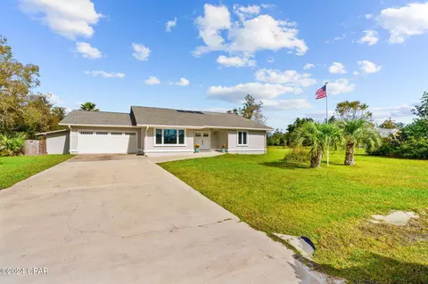 12223 Country Club Dr, Panama City, FL 32404
