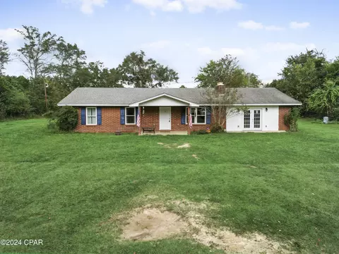 20742 Magnolia St, Blountstown, FL 32424