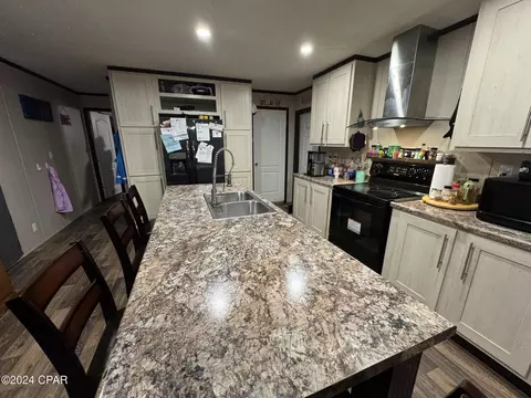 7951 Jersey Ln, Sneads, FL 32460 photo 9