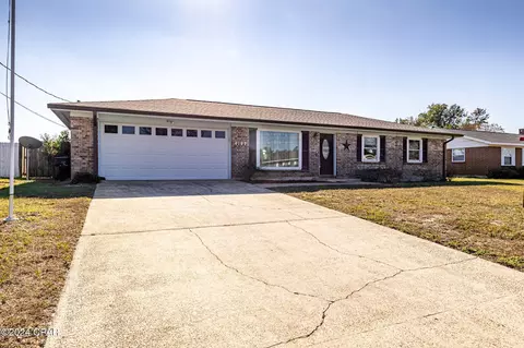 4108 Russell Ln, Panama City, FL 32404