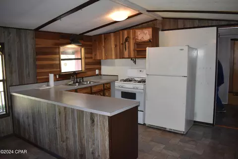 3388 Waxmanski Rd, Chipley, FL 32428 photo 5