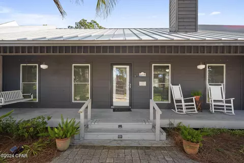 316 Pinetree Dr, Panama City Beach, FL 32413