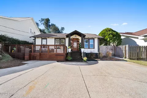 333 Massalina Dr, Panama City, FL 32401