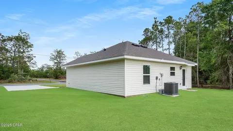 2430 Aquarius Dr, Chipley, FL 32428 photo 13