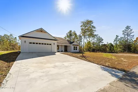 1821 Trellis Dr, Chipley, FL 32428 photo 2