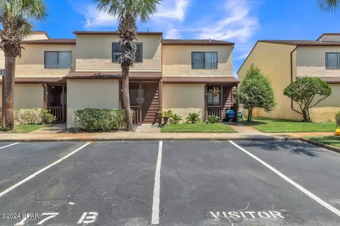 17751 Panama City Beach Pkwy #17B, Panama City Beach, FL 32413