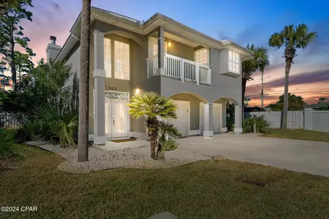 7009 N Lagoon Dr #102, Panama City, FL 32408