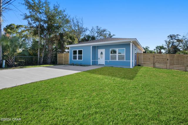 522 E 9th, Panama City, FL 32401