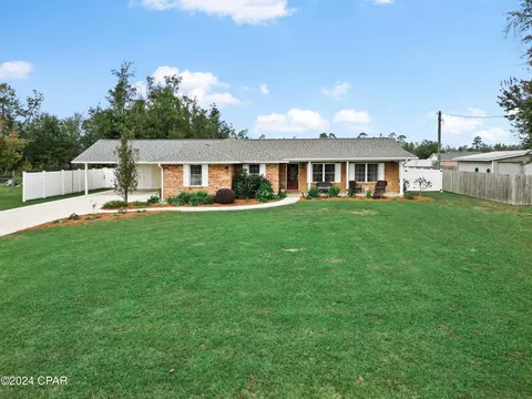 20176 Hentz Ave, Blountstown, FL 32424