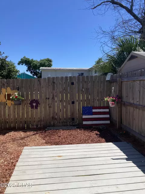 207 E 3rd St, Lynn Haven, FL 32444 photo 29