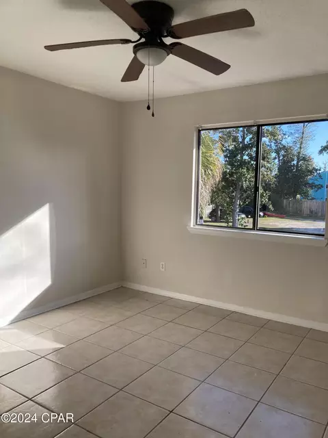 207 E 3rd St, Lynn Haven, FL 32444 photo 22