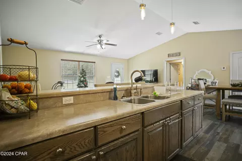 6830 Cox Rd, Bascom, FL 32423 photo 15