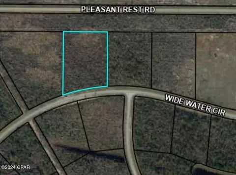203 Widewater Cir, Wewahitchka, FL 32465