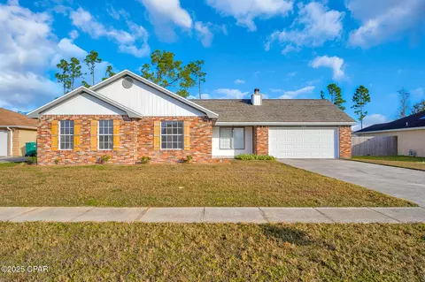 6809 Forsythe Dr, Panama City, FL 32404
