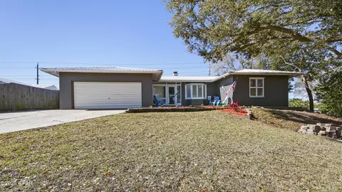 136 Colina Cir, Panama City Beach, FL 32413