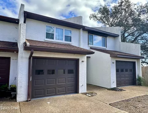 6465 Oakshore Dr, Panama City, FL 32404