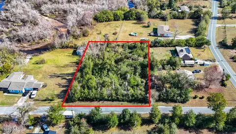 0 Dahlia Dr, Panama City, FL 32404
