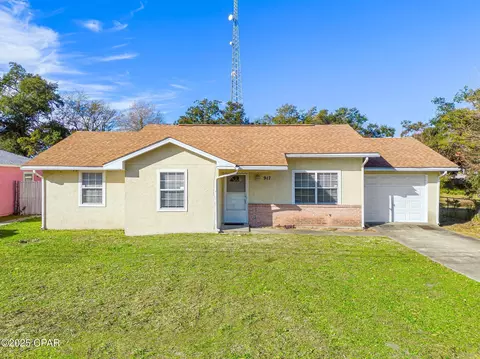 917 Hamilton Ave, Panama City, FL 32401