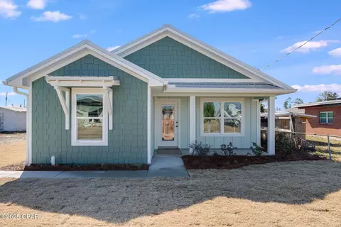 5206 Collins St, Panama City, FL 32404