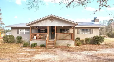4686 Canary Rd, Graceville, FL 32440