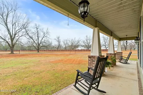 1507 Gainer Rd, Chipley, FL 32428