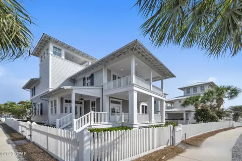 402 Lakefront Dr, Panama City Beach, FL 32413