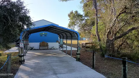 1944 Cape St, Carrabelle, FL 32322