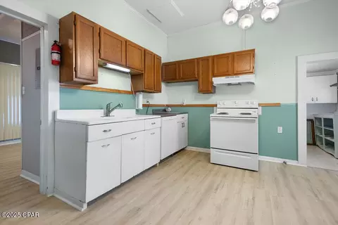 Kitchen - 804 8th St, Chipley, FL 32428 photo 2 of 3