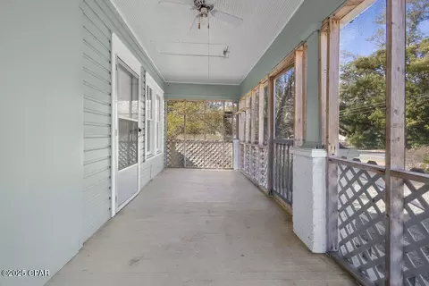 Exterior - 804 8th St, Chipley, FL 32428 photo 11 of 17