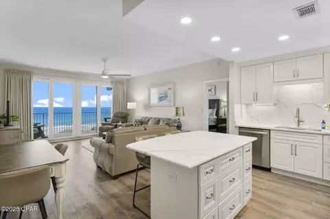 9860 S Thomas Dr #1024, Panama City, FL 32408