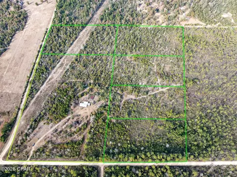 1000 NW Lesne Rd, Fountain, FL 32438