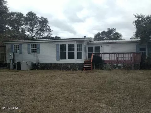 3369 Fawn Pl, Chipley, FL 32428
