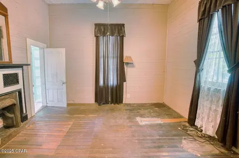 5021 Basswood Rd, Bascom, FL 32423 photo 9