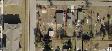 1002 E 14th Ct, Panama City, FL 32401