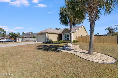 403 Otto Ln, Panama City, FL 32408