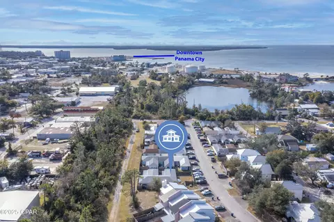 836 Premier Dr, Panama City, FL 32401