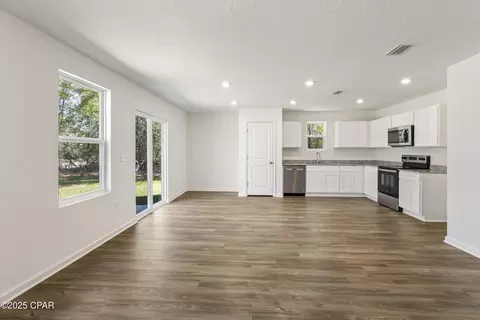 3572 Westbrook Dr, Chipley, FL 32428 photo 8