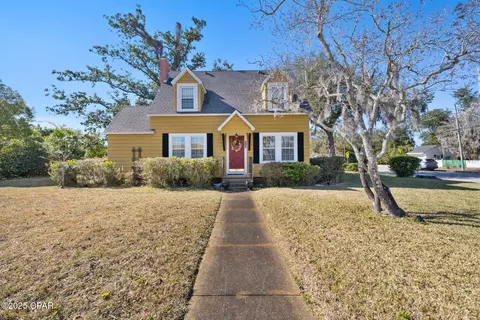 119 N Cove Blvd, Panama City, FL 32401