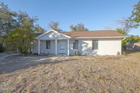 202 Red Oak Ct, Panama City Beach, FL 32408