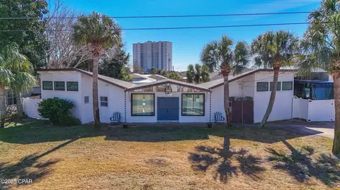 410 E Caladium Cir, Panama City Beach, FL 32413