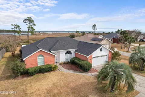 853 Plantation Way, Panama City, FL 32404