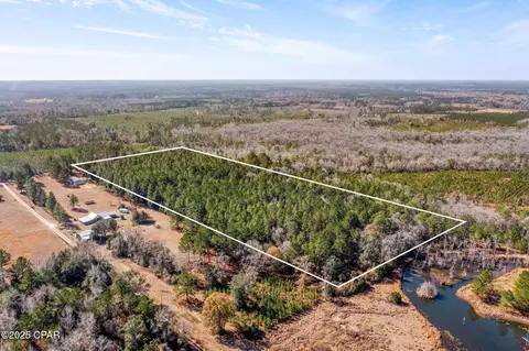 000 Jericho Ln, Chipley, FL 32428