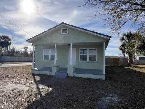 1601 Louisiana Ave, Panama City, FL 32405