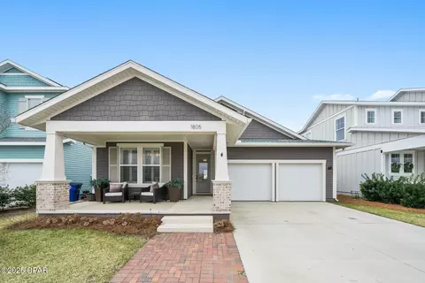 1805 Warbler St, Panama City, FL 32405