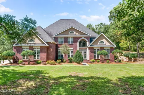 1306 Pine Bluff Ct, Chipley, FL 32428