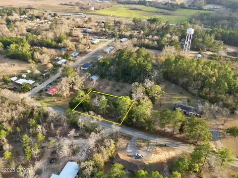 000 Son In Law Dr, Bonifay, FL 32425