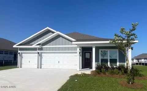 4869 Forest Dunes Dr, Panama City, FL 32404