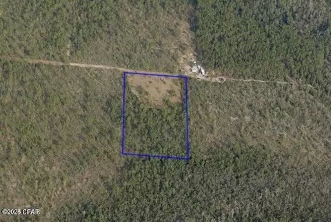 000 Alex Dr, Fountain, FL 32438
