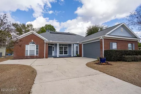 2008 Shenandoah Blvd, Chipley, FL 32428